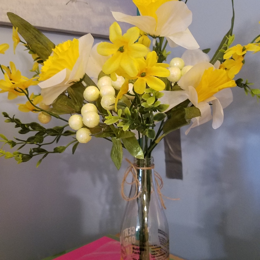 Handmade lemonade bottle vase with silk fabric flowers arrangementDaffodils Wi